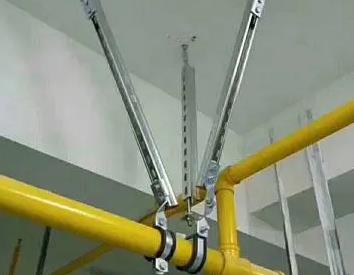 闸阀支撑架的质量要求。价格决定了头屯河抗震支撑框架的质量。